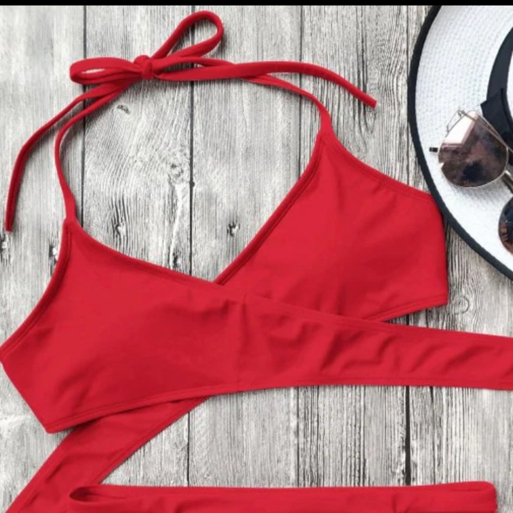 Red ZAFUL bikini top